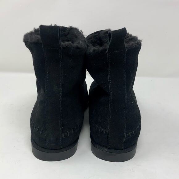 NWOT Steve Madden Tommy Black Suede Ankle Booties - Picture 7 of 9